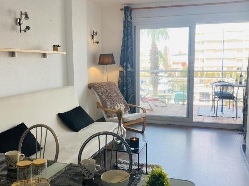 Apartamento Roses, 1 Dormitorio, 4 Personas - Es-228-174