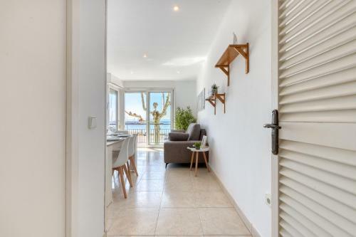 Apartamento Beach Front Cal Catal� Roses - Immo Barneda