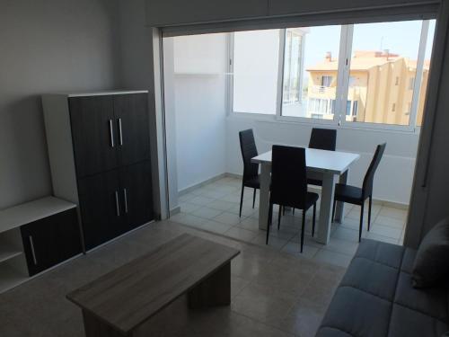 Apartamento Roses, 1 Dormitorio, 4 Personas - Es-204-36
