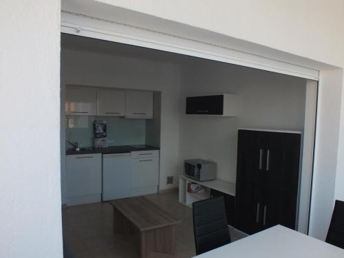 Apartamento Roses, 1 Dormitorio, 4 Personas - Es-204-36