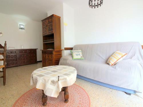 Apartamento Roses, 1 Dormitorio, 4 Personas - Es-228-108