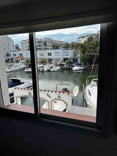 Maison Au Bord Du Canal !!!