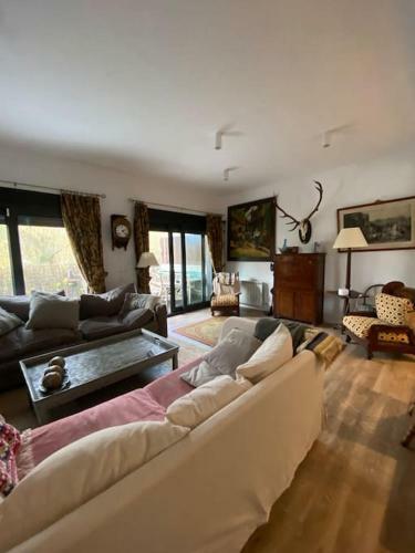 Casa Con Jardin