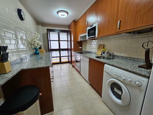 13b01 Apartamento Con Terraza Y Garaje