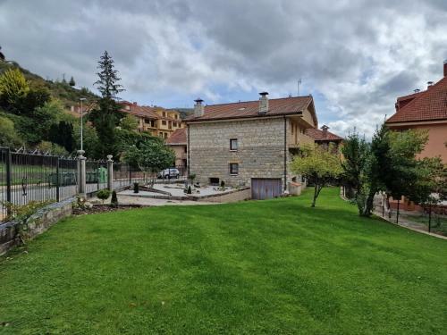 Los Kukos Casa Rural