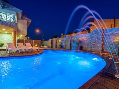 Villa Villa Luxury Rock Tirri By Interhome
