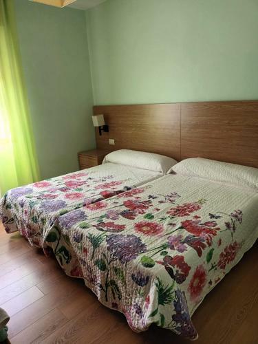 Hostal Pensi�n O Regato