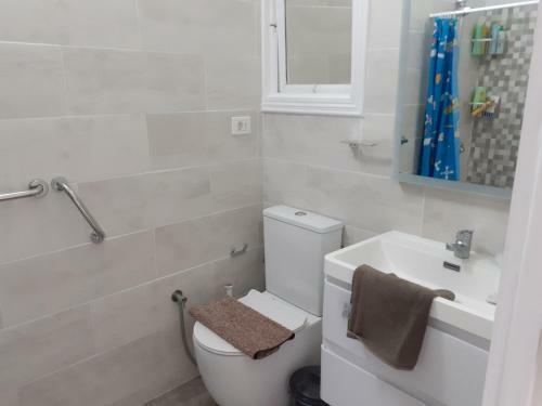 Bonito Apartamento En Primera Linea Al Mar
