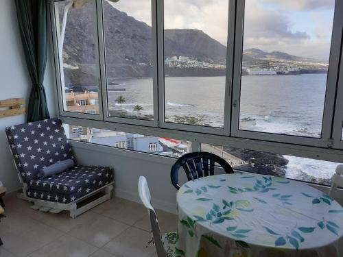 Bonito Apartamento En Primera Linea Al Mar