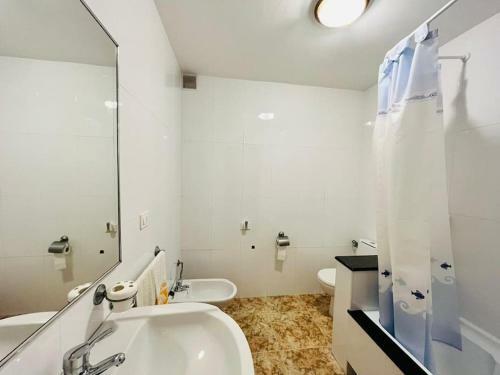 Gran Apartamento Completo Con Terraza En O Barqueiro