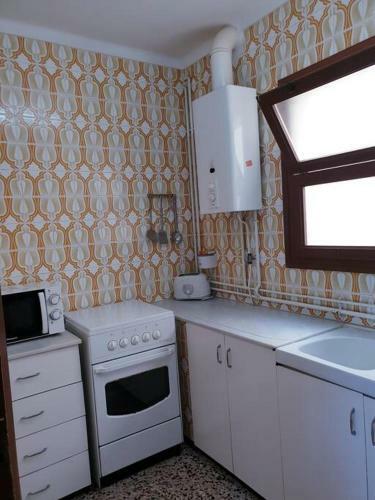 Estribor, Apartament C�ntric G5