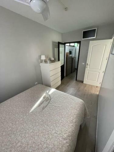 Apartamento Duplex Con Piscina Cerca Del Mar