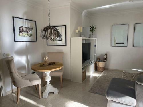 Preciosa Casa Con Jard�n Privado