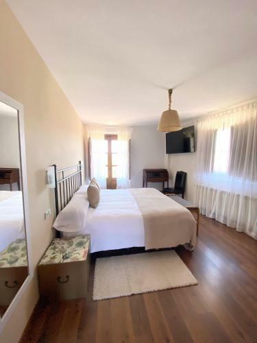 Hotel Rural Candela Y Plata