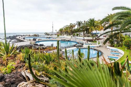 Apartamento Central Studio With Sea View Balcony!
