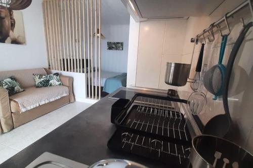 Apartamento Central Studio With Sea View Balcony!