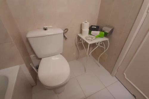 Apartamento Central Studio With Sea View Balcony!