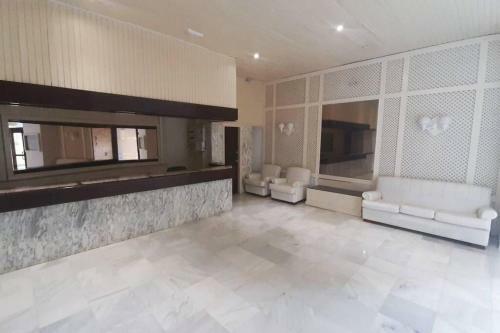 Apartamento Central Studio With Sea View Balcony!