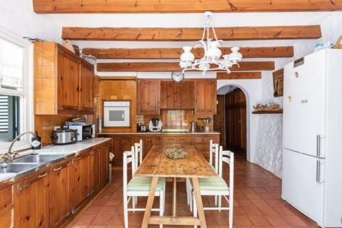 Villa De Andratx