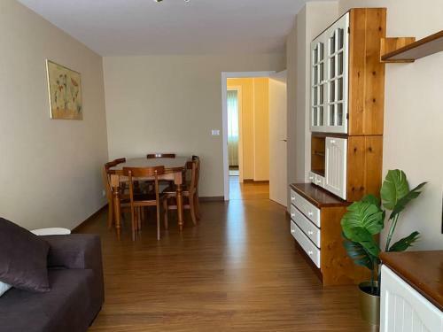 Apartamento R�o, Mar Y Monta�a