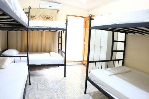 Hostel Backpackers La Fortuna