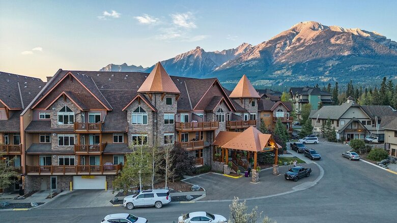 Hotel Stoneridge Mountain Resort