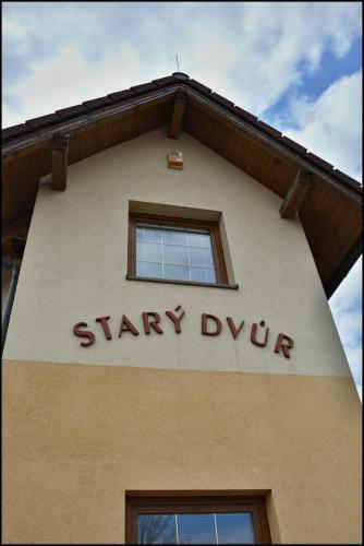 Hostal Penzion Star� Dvur