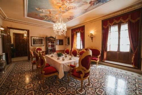 Bed & Breakfast Andalusian Palace