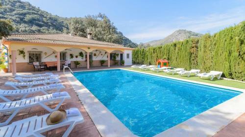 Villa La Quinta Priego de C�rdoba By Ruralidays
