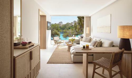 Hotel Ikos Porto Petro