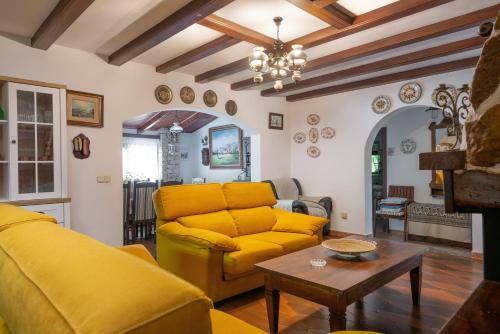 New! Villa Ses Rodes, Pool, Wifi, Bbq, Jacuzzi