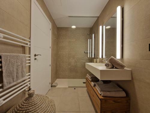 Apartamento Piso De Lujo En Canelas