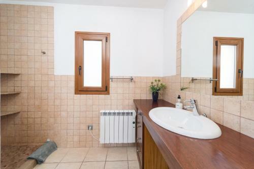 New! Villa Can Fioly, Pool, Wifi, Bbq