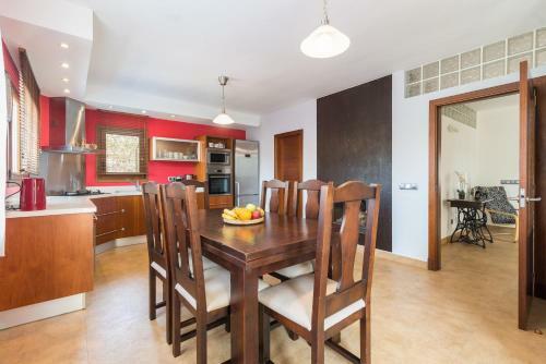 New! Villa Can Fioly, Pool, Wifi, Bbq