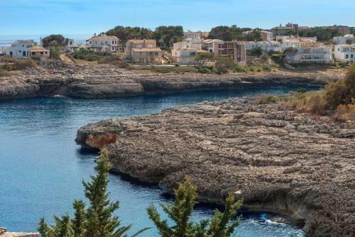 New! Apartment Harmonia, Front Sea View, Cala Marsal Beach 300m