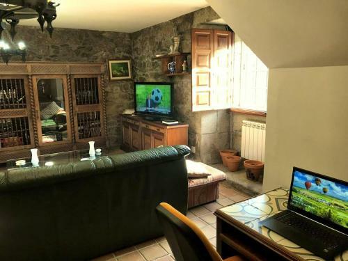 5 Bedrooms Chalet With Terrace And Wifi At Parada