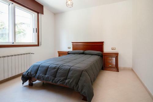 Casa Bella Lalin- 4 Double Bedroom Galician Country Home!