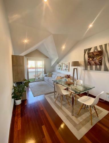 Apartamento Acogedor Atico En Ramallosa