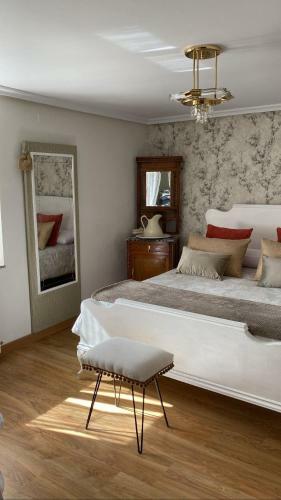 Casa: El Portal�n De Valdivia