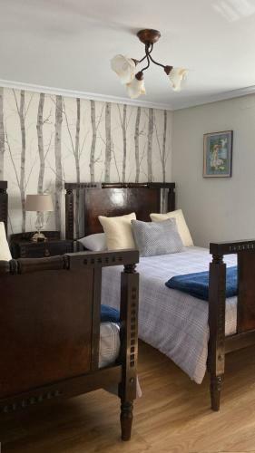 Casa: El Portal�n De Valdivia