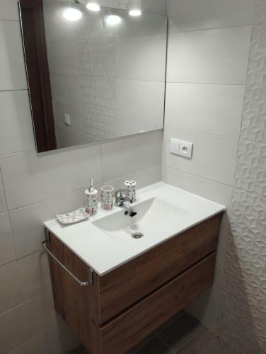 Apartamentos Nova De Abaixo 3, 1b 1a Y 1d