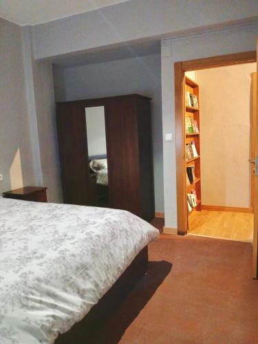 Apartamento Segundo Antol�n Yellow Door