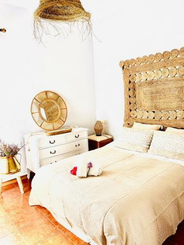 Hostal Eden Garden B&B