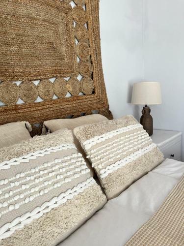 Hostal Eden Garden B&B