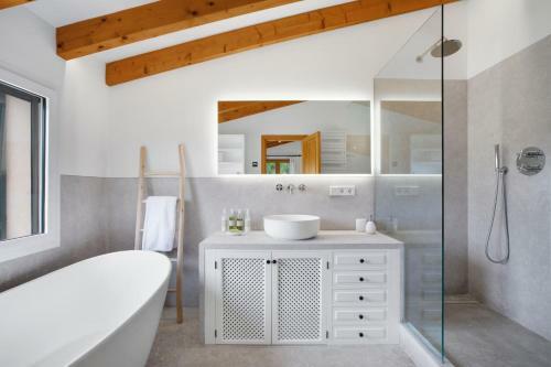 Villa Ca Na Bennassar Pollensa - By Emerald Stay