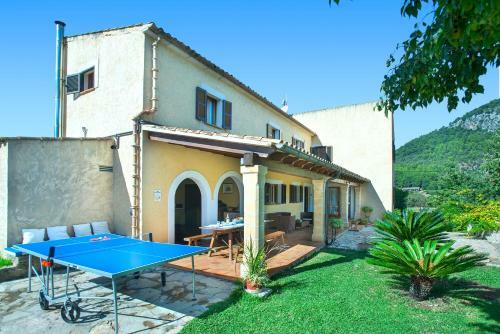 Owl Booking Villa Aina - Rustic Stay