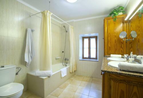 Owl Booking Villa Can Bandera - Rustic Stay