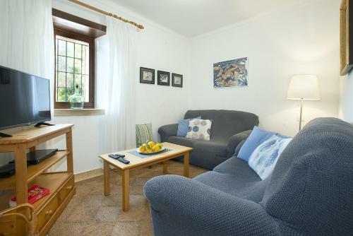 Owl Booking Villa Can Bandera - Rustic Stay
