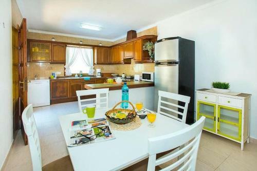 Villa Geranios By Renthousing