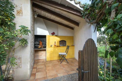 Owl Booking Villa Peric - Family And Friends